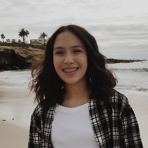 Meet your Posher, Carly